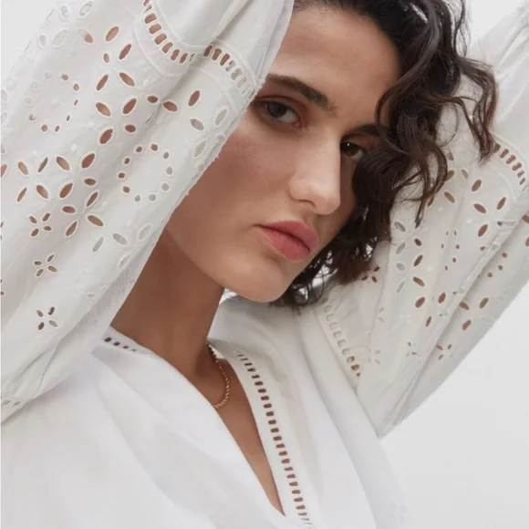 CLUB MONACO Women's Eyelet lightly lined Mini Dress 3/4 Sleeve White. Loose fit - Picture 4 of 11